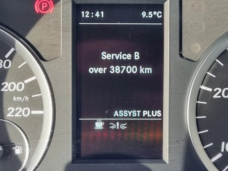 فان المدمجة Mercedes-Benz Vito 114 CDI L2 Euro 6 RWD 2.2 CDI: صورة 10