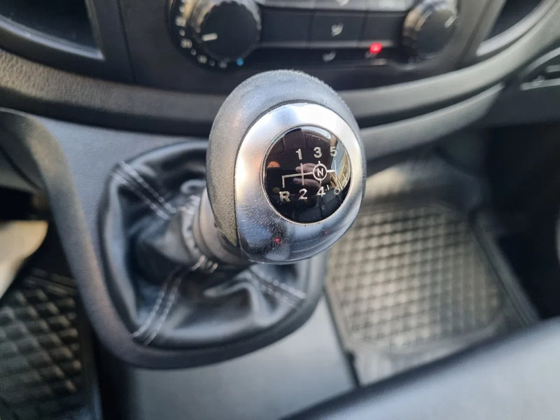 فان المدمجة Mercedes-Benz Vito 114 CDI L2 Euro 6 RWD 2.2 CDI: صورة 13