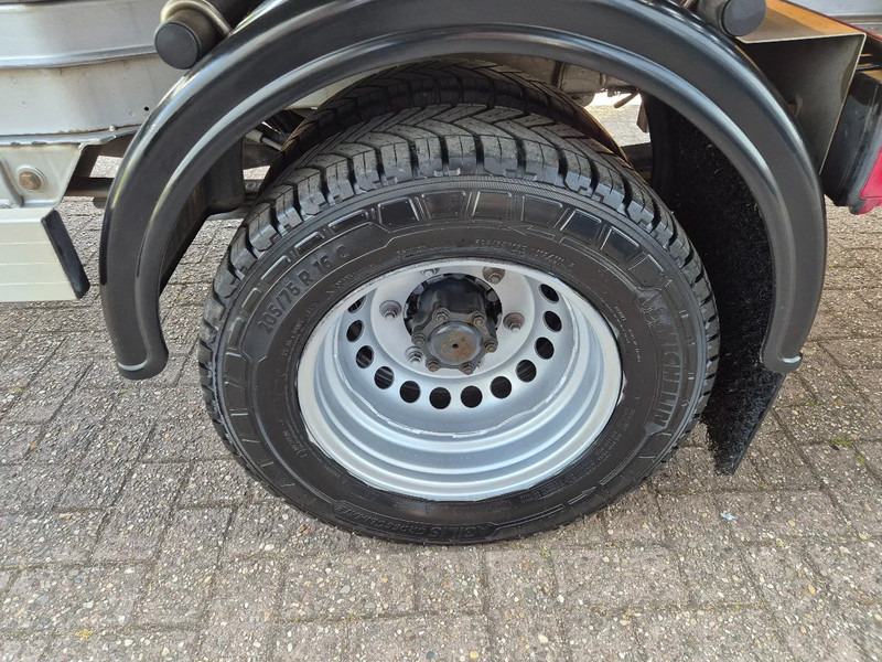 شاحنة التوصيل Volkswagen Crafter 2.0TDI BE Combi/ Autotransporter 10m mit Knicksystem/ Winch: صورة 16