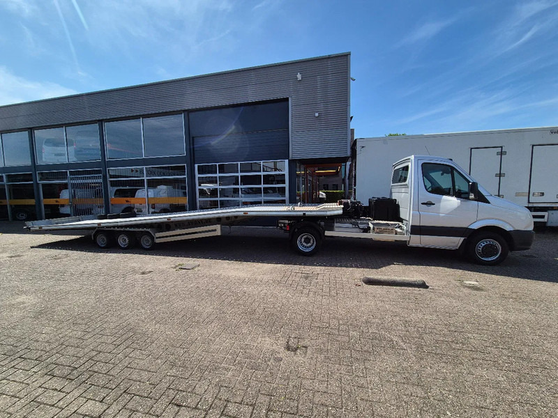 Volkswagen Crafter 2.0TDI BE Combi/ Autotransporter 10m mit Knicksystem/ Winch - شاحنة التوصيل: صورة 2 Volkswagen Crafter 2.0TDI BE Combi/ Autotransporter 10m mit Knicksystem/ Winch - شاحنة التوصيل: صورة 2