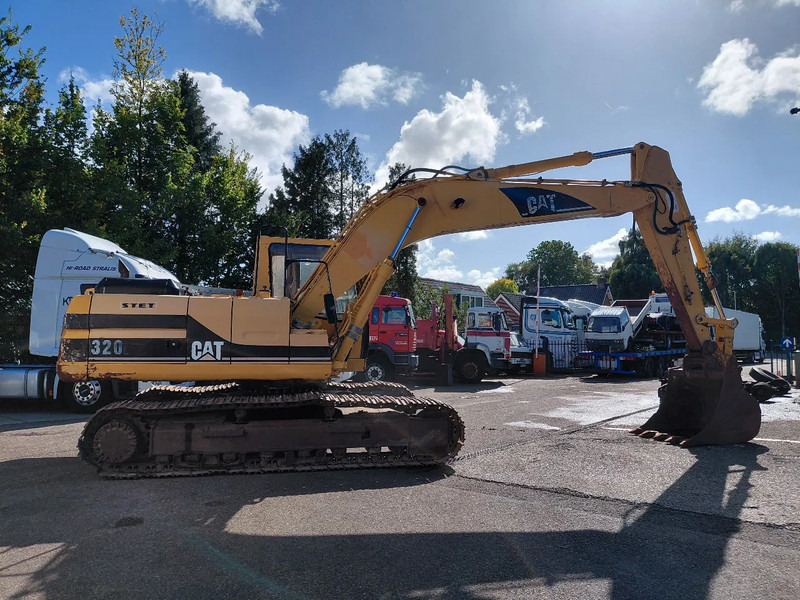 Caterpillar 320L - حفار زحاف: صورة 2 Caterpillar 320L - حفار زحاف: صورة 2