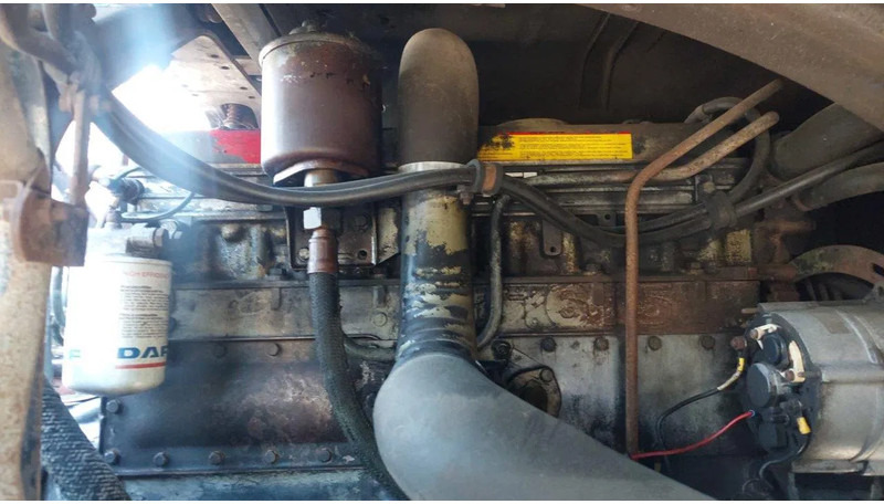 DAF 1900 4X2 HOLLAND TUCK FULL STEEL SUSPENSION MANUAL GEARBOX - شاحنة هيكل كابينة: صورة 4 DAF 1900 4X2 HOLLAND TUCK FULL STEEL SUSPENSION MANUAL GEARBOX - شاحنة هيكل كابينة: صورة 4