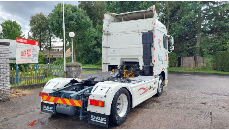 DAF XF 105.410 Retarder - وحدة جر: صورة 4 DAF XF 105.410 Retarder - وحدة جر: صورة 4