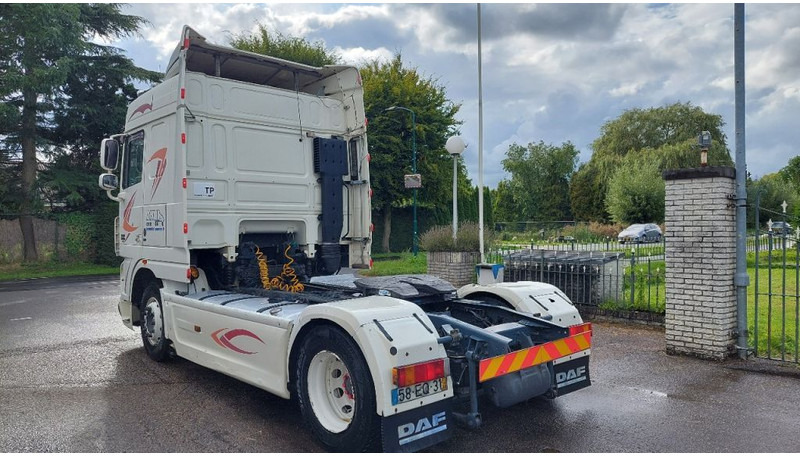 DAF XF 105.410 Retarder - وحدة جر: صورة 3 DAF XF 105.410 Retarder - وحدة جر: صورة 3