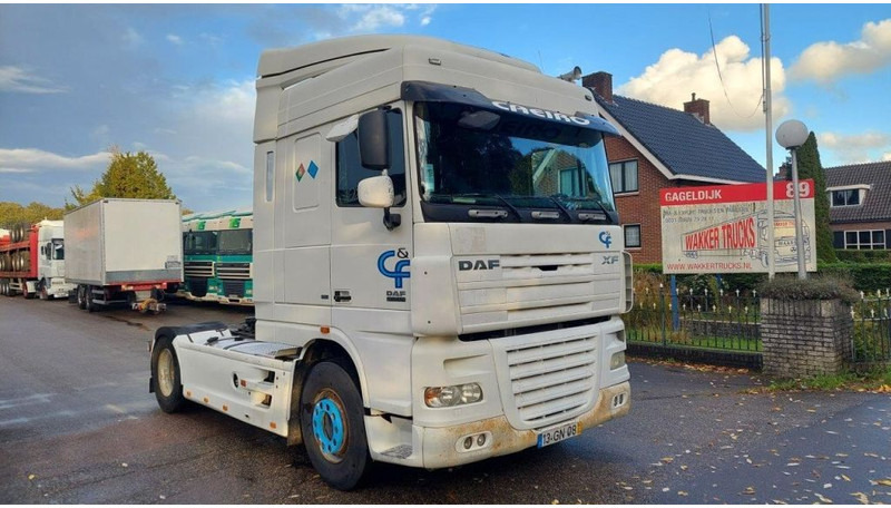 DAF XF 105.410 - وحدة جر: صورة 2 DAF XF 105.410 - وحدة جر: صورة 2