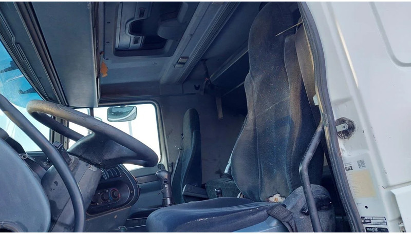 وحدة جر DAF XF 95.430 EURO 2 MANUAL GEARBOX: صورة 7