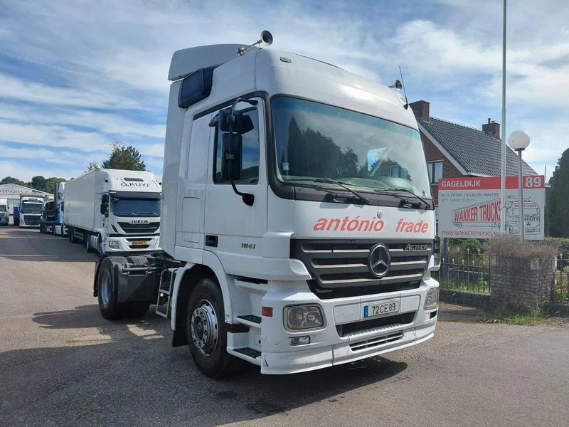 Mercedes-Benz Actros 1841 4x2 3 Pedels RETARDER - وحدة جر: صورة 2 Mercedes-Benz Actros 1841 4x2 3 Pedels RETARDER - وحدة جر: صورة 2
