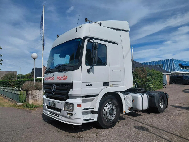 Mercedes-Benz Actros 1841 4x2 3 Pedels RETARDER - وحدة جر: صورة 1 Mercedes-Benz Actros 1841 4x2 3 Pedels RETARDER - وحدة جر: صورة 1