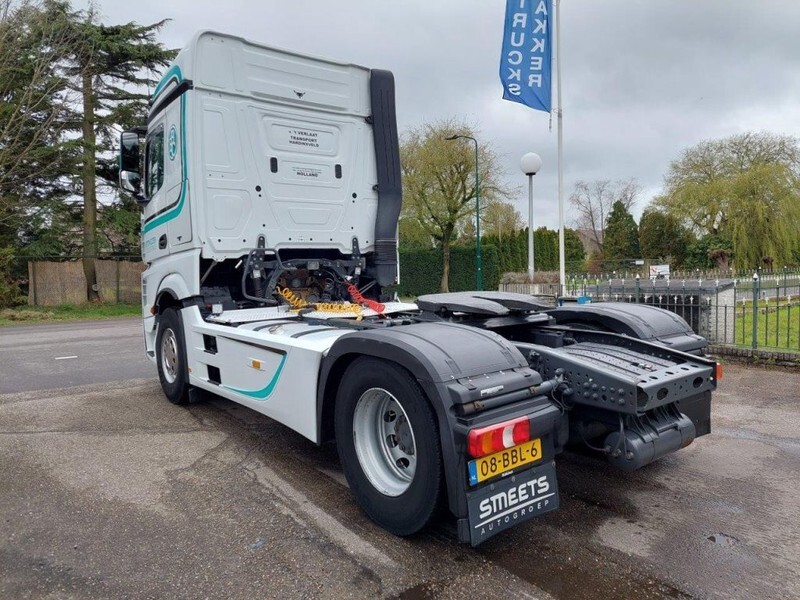 Mercedes-Benz Actros 1842 - وحدة جر: صورة 4 Mercedes-Benz Actros 1842 - وحدة جر: صورة 4