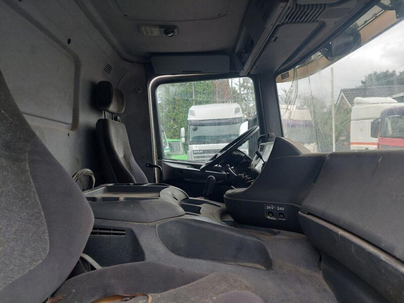 شاحنة قلاب Scania P124-420 8x4 Kipper Steel: صورة 8
