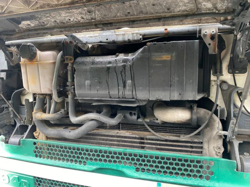 Scania P94-220 MANUAL BOX MECHANIC FUEL PUMP - شاحنة ستارة: صورة 2 Scania P94-220 MANUAL BOX MECHANIC FUEL PUMP - شاحنة ستارة: صورة 2