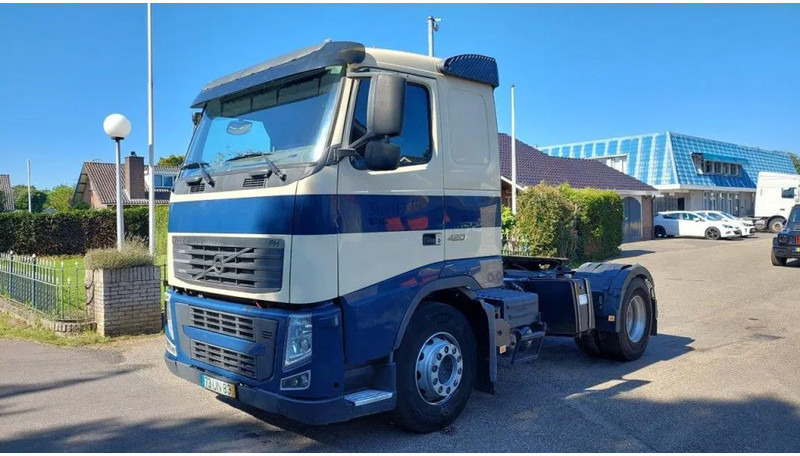 Volvo FH 12.420 - وحدة جر: صورة 1 Volvo FH 12.420 - وحدة جر: صورة 1
