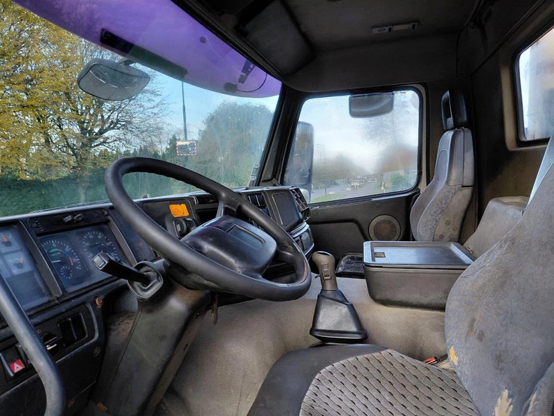 شاحنة خلاطة خرسانة Volvo FM 12.340 8x4 Mixer Steel Suspension: صورة 8 شاحنة خلاطة خرسانة Volvo FM 12.340 8x4 Mixer Steel Suspension: صورة 8