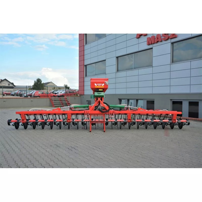 AGRO-MASZ Brona Mulczowa BM75 - مشط العشب: صورة 1 AGRO-MASZ Brona Mulczowa BM75 - مشط العشب: صورة 1