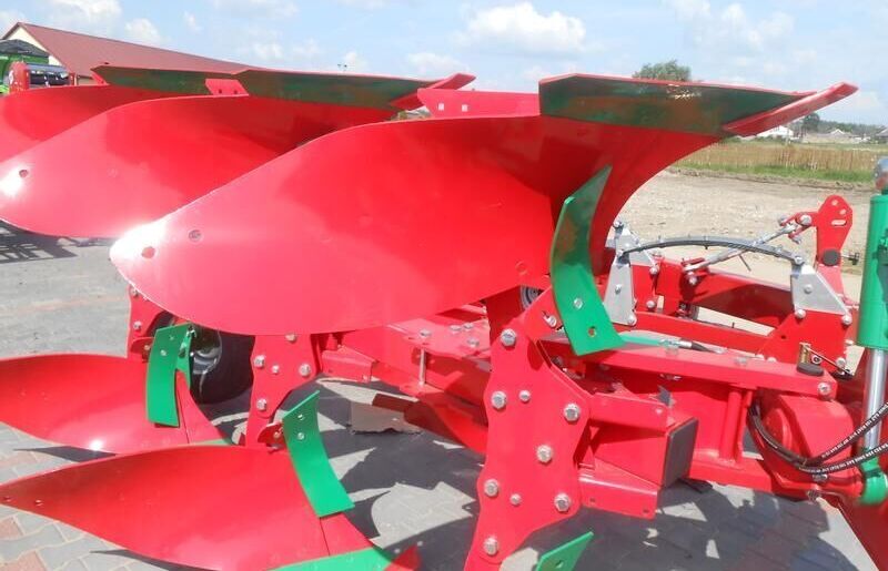 AGRO-MASZ Pług obrotowy 3-skibowy - محراث: صورة 3 AGRO-MASZ Pług obrotowy 3-skibowy - محراث: صورة 3
