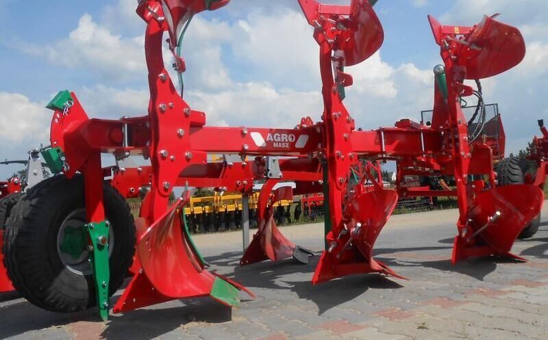 AGRO-MASZ Pług obrotowy 3-skibowy - محراث: صورة 1 AGRO-MASZ Pług obrotowy 3-skibowy - محراث: صورة 1