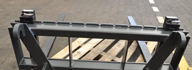 METAL-TECHNIK Paleciak / Frame with pallet forks - شوكة - شاحنة: صورة 4 METAL-TECHNIK Paleciak / Frame with pallet forks - شوكة - شاحنة: صورة 4