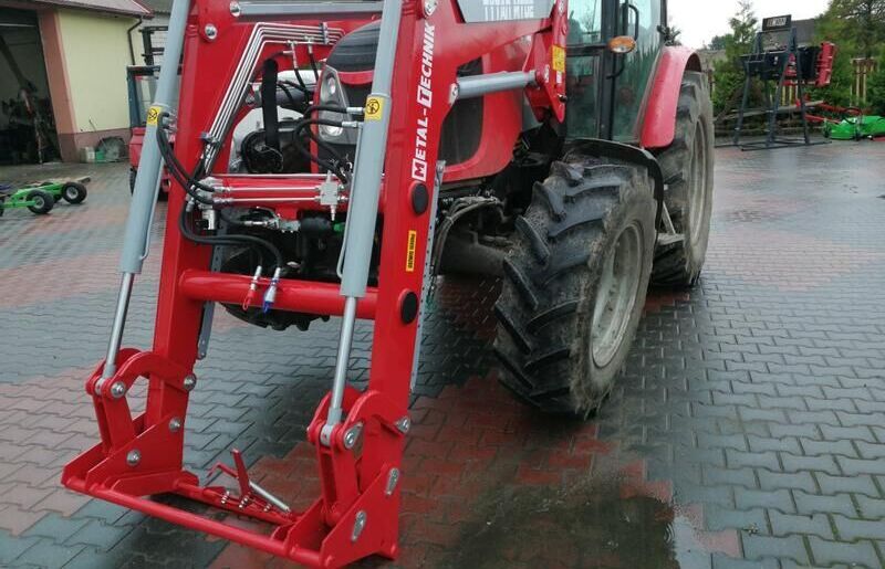 Metal-Technik MASSEY FERGUSON 3080 - رافعة أمامية للجرار: صورة 2 Metal-Technik MASSEY FERGUSON 3080 - رافعة أمامية للجرار: صورة 2