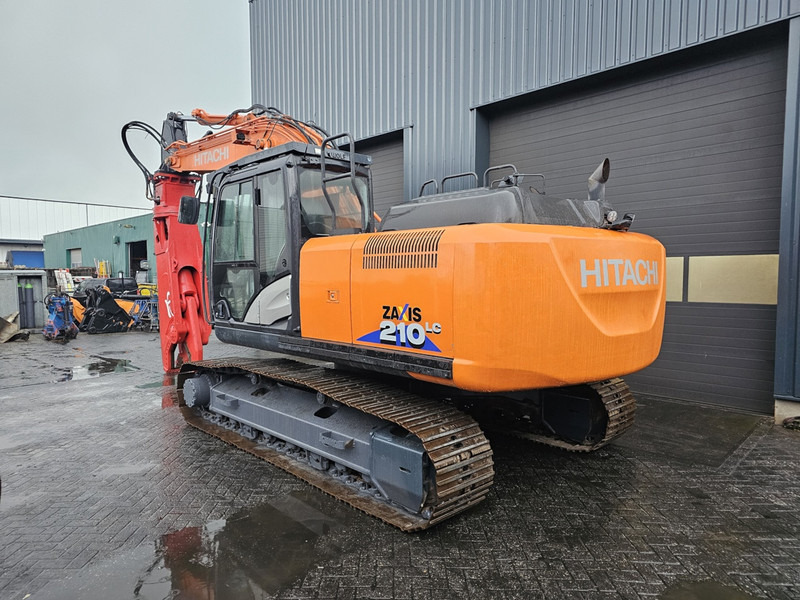 Hitachi zx210-6 labounty msd2000R scrap shear labounty hitachi - حفار هدم: صورة 2 Hitachi zx210-6 labounty msd2000R scrap shear labounty hitachi - حفار هدم: صورة 2