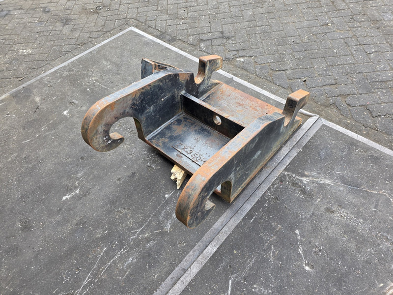 Adaptor plate cw55s verachtert kopplaat cw55s verachtert eurosteel - قارنة توصيل هيدروليكي - آلات البناء: صورة 3 Adaptor plate cw55s verachtert kopplaat cw55s verachtert eurosteel - قارنة توصيل هيدروليكي - آلات البناء: صورة 3