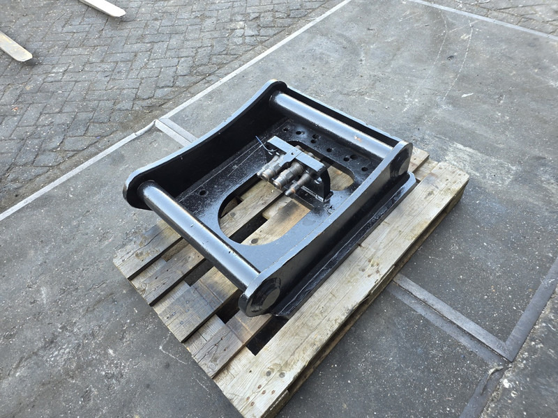 Fuchs fqc sennebogen adaptor plate FQC liebherr sennebogen fqc plate shear - قارنة توصيل هيدروليكي - آلات البناء: صورة 5 Fuchs fqc sennebogen adaptor plate FQC liebherr sennebogen fqc plate shear - قارنة توصيل هيدروليكي - آلات البناء: صورة 5