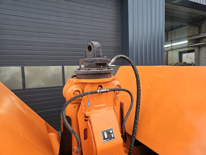 Jb clamshell 9500 liter sennebogen sennebogen liebherr lh fuchs mhl - دلو انتزاع - آلات البناء: صورة 4 Jb clamshell 9500 liter sennebogen sennebogen liebherr lh fuchs mhl - دلو انتزاع - آلات البناء: صورة 4