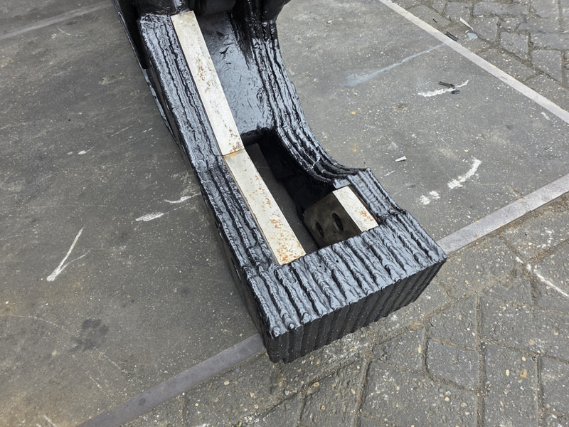 Mantovanibenne sh300 genesis scrap shear waste shear genesis labounty - مقص الهدم - آلات البناء: صورة 5 Mantovanibenne sh300 genesis scrap shear waste shear genesis labounty - مقص الهدم - آلات البناء: صورة 5