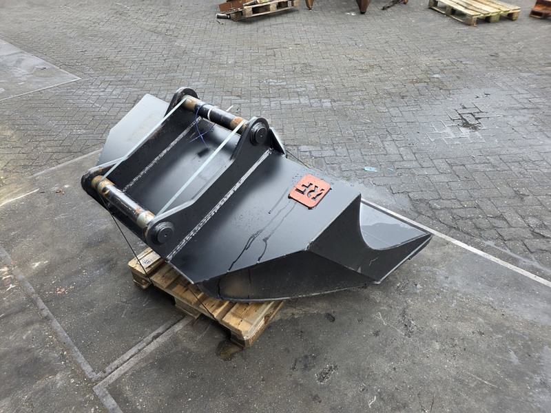 Slotenbak s70 bucket s70 engcon steelwrist s70 bucket - بكت - آلات البناء: صورة 4 Slotenbak s70 bucket s70 engcon steelwrist s70 bucket - بكت - آلات البناء: صورة 4