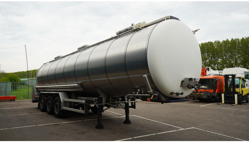 Burg 3 AXLE FOOD TRAILER 38.000 LTR - نصف مقطورة صهريج: صورة 3 Burg 3 AXLE FOOD TRAILER 38.000 LTR - نصف مقطورة صهريج: صورة 3