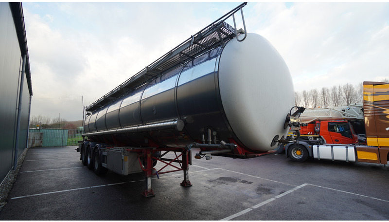 Burg 3 AXLE TANK CHEMIE TRAILER 30.000LTR - نصف مقطورة صهريج: صورة 3 Burg 3 AXLE TANK CHEMIE TRAILER 30.000LTR - نصف مقطورة صهريج: صورة 3