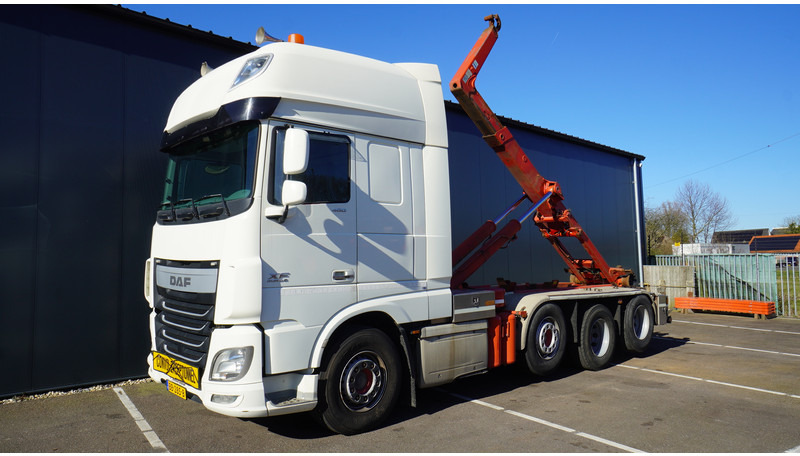 DAF XF460 8X2 HOOKARM SYSTEM TRUCK - شاحنة ذات خطاف: صورة 2 DAF XF460 8X2 HOOKARM SYSTEM TRUCK - شاحنة ذات خطاف: صورة 2