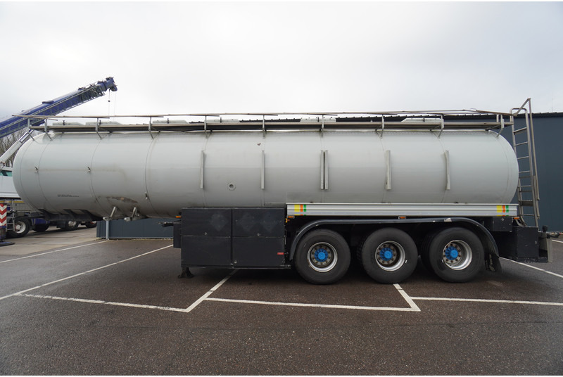 Dijkstra 3 AXLE TANK TRAILER 36 M3 - نصف مقطورة صهريج: صورة 1 Dijkstra 3 AXLE TANK TRAILER 36 M3 - نصف مقطورة صهريج: صورة 1