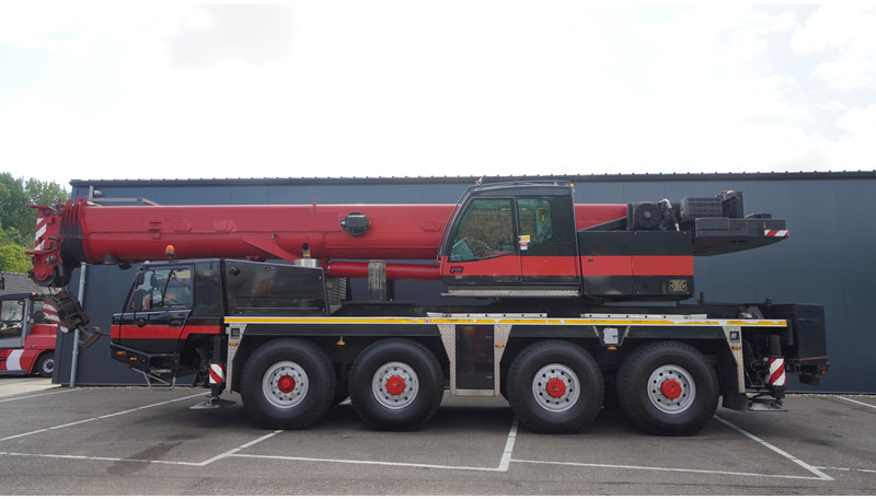 Faun ATF 90G-4 8X6X8 CRANE WITH JIB - شاحنة كرين: صورة 1 Faun ATF 90G-4 8X6X8 CRANE WITH JIB - شاحنة كرين: صورة 1