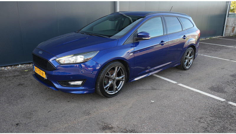 Ford Focus WAGON 1.5TDCI ST-Line - حافلة صغيرة, ميكروباص: صورة 3 Ford Focus WAGON 1.5TDCI ST-Line - حافلة صغيرة, ميكروباص: صورة 3