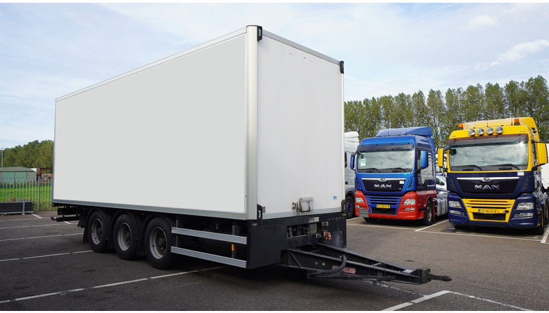 Groenewegen 3 AXLE FRIGO TRAILER - مقطورة فريزر: صورة 3 Groenewegen 3 AXLE FRIGO TRAILER - مقطورة فريزر: صورة 3