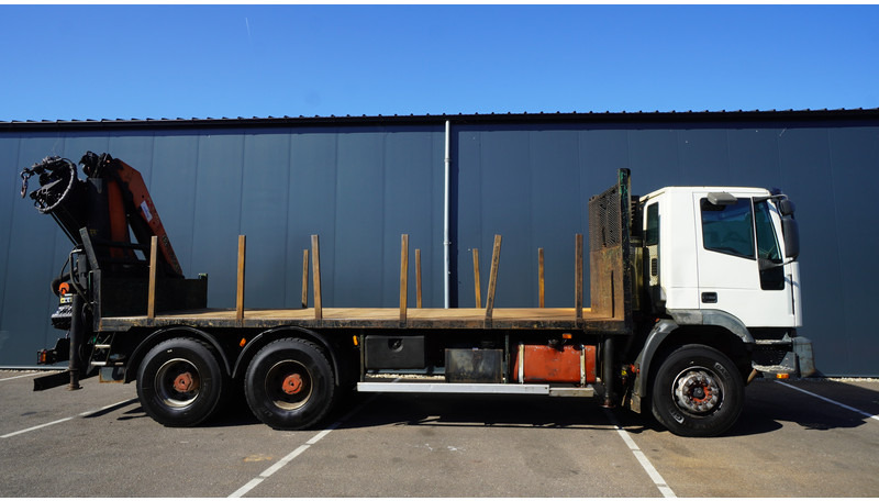 Iveco EUROTRAKKER CURSOR 350 6X4 FLATBED WITH PALFINGER PK 20002 CRANE - شاحنة كرين: صورة 4 Iveco EUROTRAKKER CURSOR 350 6X4 FLATBED WITH PALFINGER PK 20002 CRANE - شاحنة كرين: صورة 4
