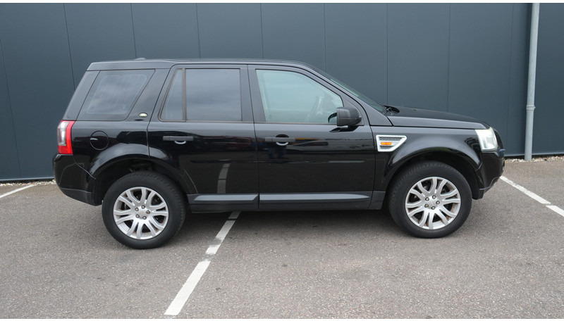 Land Rover Freelander 2.2 TD4 E 4X4 - حافلة صغيرة, ميكروباص: صورة 3 Land Rover Freelander 2.2 TD4 E 4X4 - حافلة صغيرة, ميكروباص: صورة 3