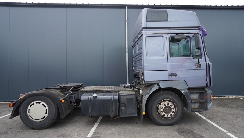 MAN F2000 EURO 2 MANUAL GEARBOX 6 CYLINDER - وحدة جر: صورة 2 MAN F2000 EURO 2 MANUAL GEARBOX 6 CYLINDER - وحدة جر: صورة 2