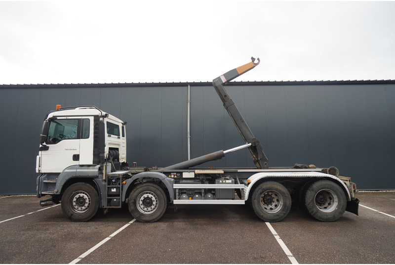MAN TGS 35.400 8x4 HOOKARM SYSTEM MANUAL GEARBOX - شاحنة ذات خطاف: صورة 1 MAN TGS 35.400 8x4 HOOKARM SYSTEM MANUAL GEARBOX - شاحنة ذات خطاف: صورة 1