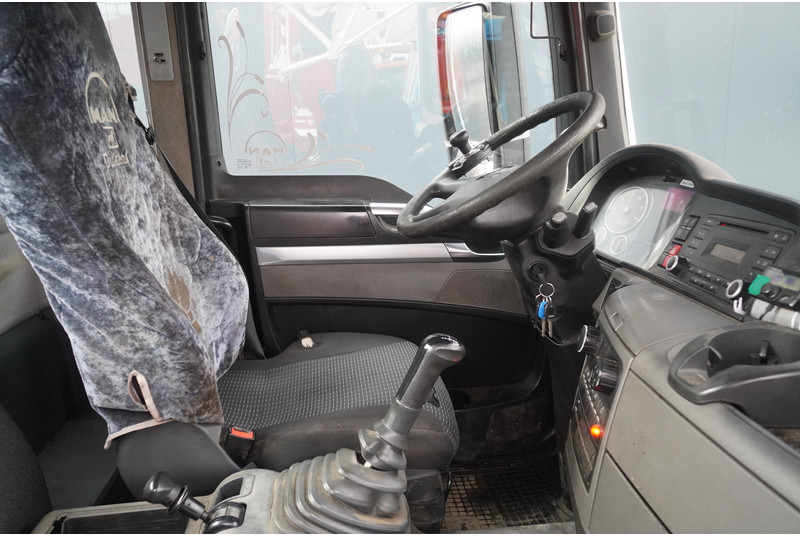 MAN TGS 35.400 8x4 HOOKARM SYSTEM MANUAL GEARBOX - شاحنة ذات خطاف: صورة 5 MAN TGS 35.400 8x4 HOOKARM SYSTEM MANUAL GEARBOX - شاحنة ذات خطاف: صورة 5