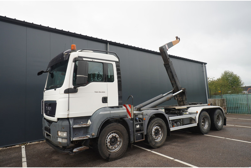 MAN TGS 35.400 8x4 HOOKARM SYSTEM MANUAL GEARBOX - شاحنة ذات خطاف: صورة 2 MAN TGS 35.400 8x4 HOOKARM SYSTEM MANUAL GEARBOX - شاحنة ذات خطاف: صورة 2