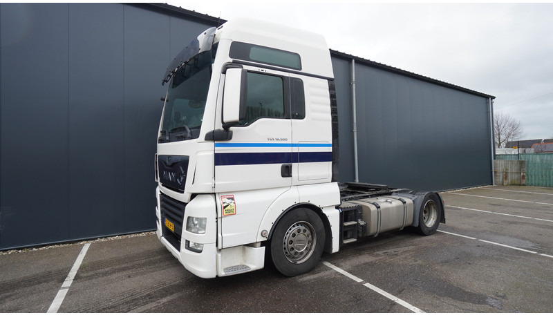 MAN TGX 18.500 XXL MEGA 618.200KM - وحدة جر: صورة 3 MAN TGX 18.500 XXL MEGA 618.200KM - وحدة جر: صورة 3