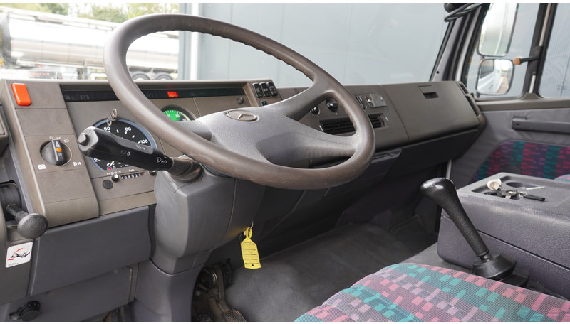 Mercedes-Benz 814 MACHINE TRANSPORTER 409.000KM - شاحنات مسطحة: صورة 5 Mercedes-Benz 814 MACHINE TRANSPORTER 409.000KM - شاحنات مسطحة: صورة 5