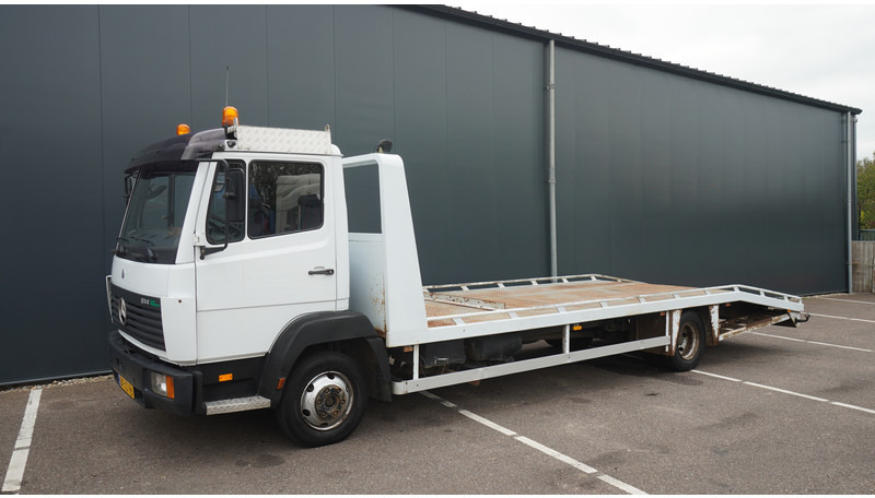 Mercedes-Benz 814 MACHINE TRANSPORTER 409.000KM - شاحنات مسطحة: صورة 3 Mercedes-Benz 814 MACHINE TRANSPORTER 409.000KM - شاحنات مسطحة: صورة 3