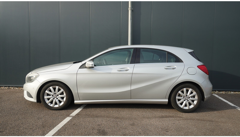 Mercedes-Benz A180CDI EURO 5 - حافلة صغيرة, ميكروباص: صورة 1 Mercedes-Benz A180CDI EURO 5 - حافلة صغيرة, ميكروباص: صورة 1
