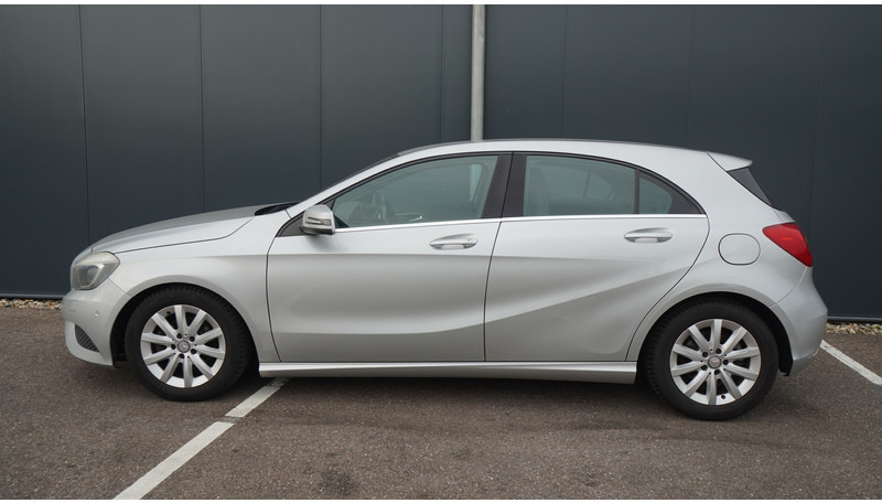 Mercedes-Benz A180CDI EURO 5 - حافلة صغيرة, ميكروباص: صورة 1 Mercedes-Benz A180CDI EURO 5 - حافلة صغيرة, ميكروباص: صورة 1