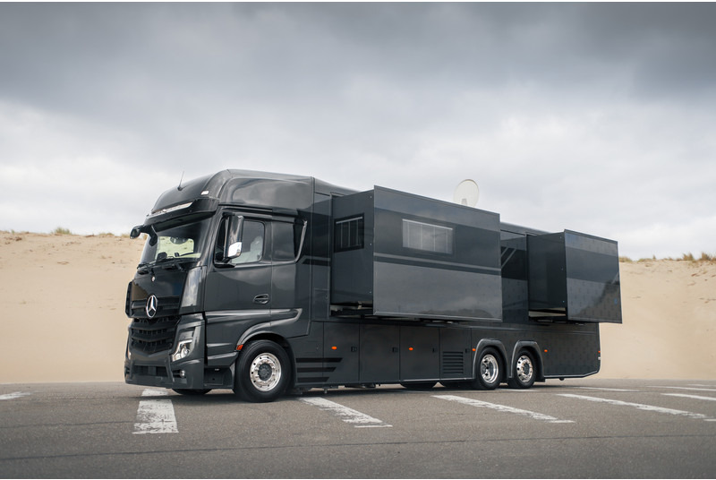 Mercedes-Benz ACTROS 2651 6X2 STX CAMPER POP-OUT MOTORHOME - عربة التخييم: صورة 1 Mercedes-Benz ACTROS 2651 6X2 STX CAMPER POP-OUT MOTORHOME - عربة التخييم: صورة 1