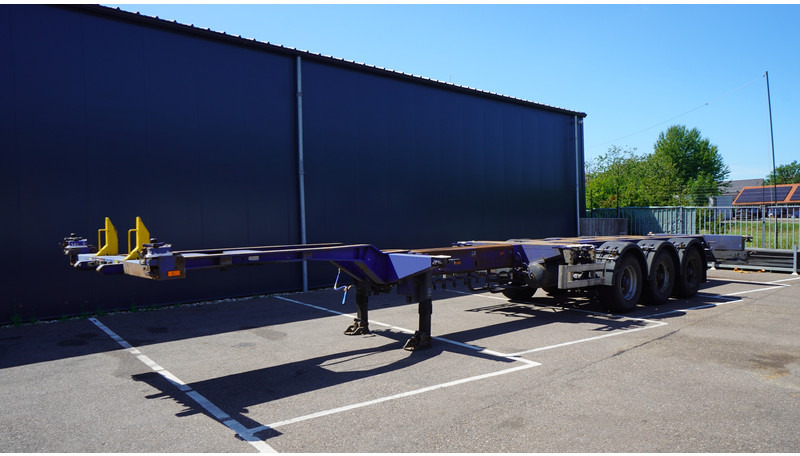Pacton 3 AXLE CONTAINER TRANSPORT TRAILER EXTENDABLE 45 FT - نصف مقطورة لنقل الحاويات: صورة 2 Pacton 3 AXLE CONTAINER TRANSPORT TRAILER EXTENDABLE 45 FT - نصف مقطورة لنقل الحاويات: صورة 2