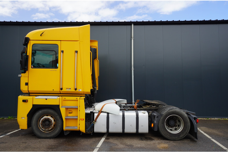 Renault MAGNUM 480 DXI RETARDER EURO 5 WITHOUT DOCUMENTS - وحدة جر: صورة 1 Renault MAGNUM 480 DXI RETARDER EURO 5 WITHOUT DOCUMENTS - وحدة جر: صورة 1