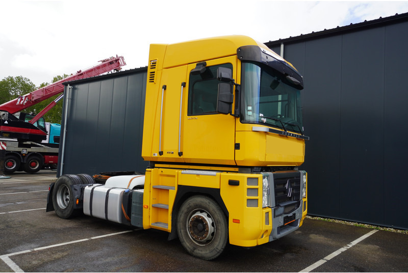 Renault MAGNUM 480 DXI RETARDER EURO 5 WITHOUT DOCUMENTS - وحدة جر: صورة 4 Renault MAGNUM 480 DXI RETARDER EURO 5 WITHOUT DOCUMENTS - وحدة جر: صورة 4